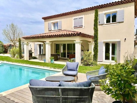 vente maison Alleins  595 000  € 142 m²