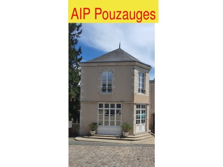 Vends maison POUZAUGES  177 650  €