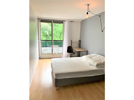 location appartement PESSAC  495  € 13.87 m²