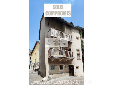 Achat appartement CREMIEU  149 000  €