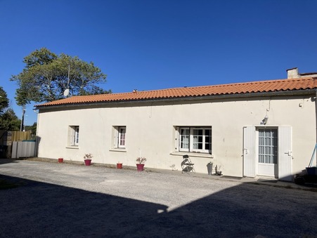 vente maison Montendre  159 750  € 85 m²
