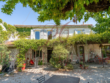 vente maison Camaret-sur-Aigues 742000 €