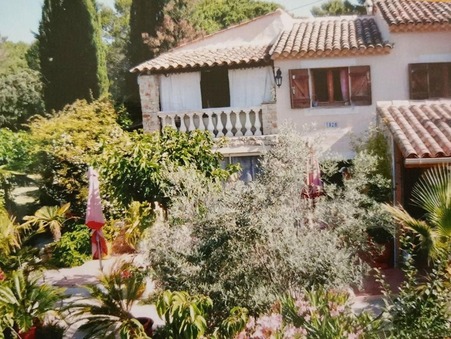 vente maison Roquebrune-sur-Argens 900000 €