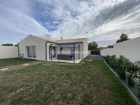 vente maison Saint-Jean-d'AngÃÂ©ly 269000 €