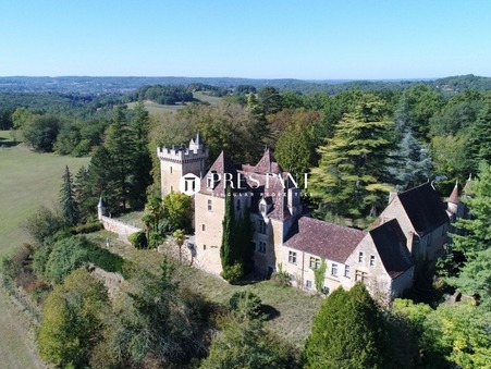 vente chateau LE BUGUE 1 900 000  € 1400 m²