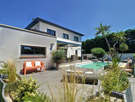 vente maison Avignon  690 000  € 125 m²