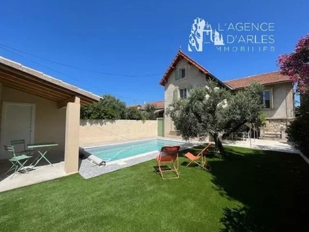 vente maison Arles 424000 €