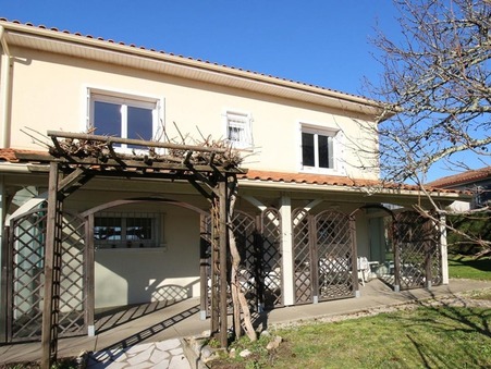 vente maison La Roche-Chalais 217000 €