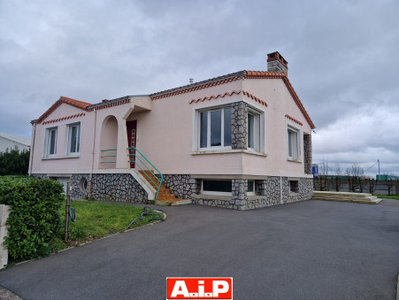 vente maison Saint-Prouant 183750 €