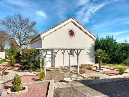 vente maison EugÃÂ©nie-les-Bains 233200 €