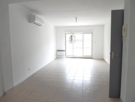 location appartement Coursan 680 €