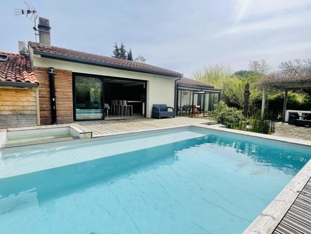 vente maison Montaigut-sur-Save 472000 €