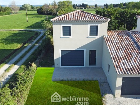 vente maison Arles 328000 €