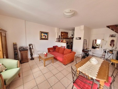 location appartement TOULON  960  € 57 m²