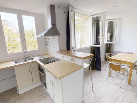 location appartement Montpellier  854  € 49 m²