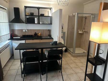 Loue appartement BORDEAUX  590  €