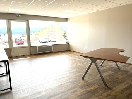 location local Les Angles 750 €