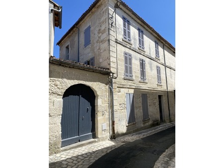 A vendre maison Saintes  281 000  €