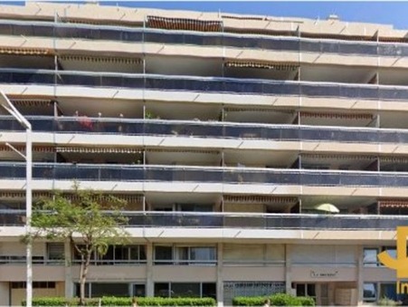 vente parking CANNES 35000 €