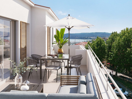 Acheter neuf MARTIGUES  229 900  €