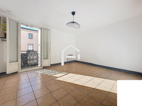 Vends appartement poussan  152 000  €