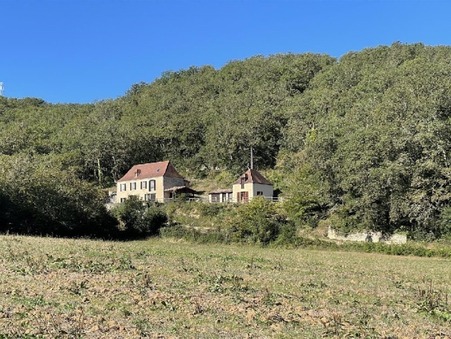 Achète propriete CENAC ET ST JULIEN  650 000  €