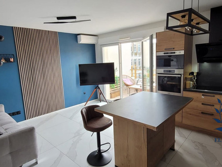 Achète appartement Aubagne  210 000  €