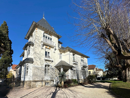 vente de maison Pau 1 490 000  € 375 m²