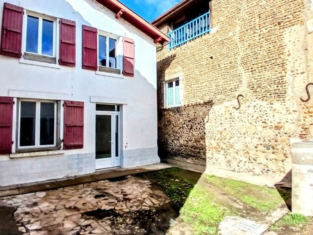 vente maison AMOU  164 000  € 115 m²