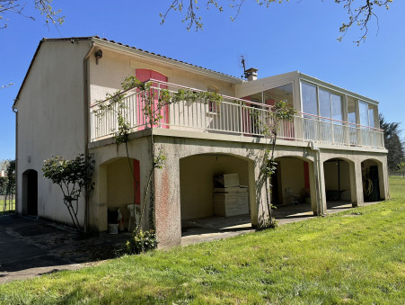 Vends maison MARSAC SUR L'ISLE  215 000  €