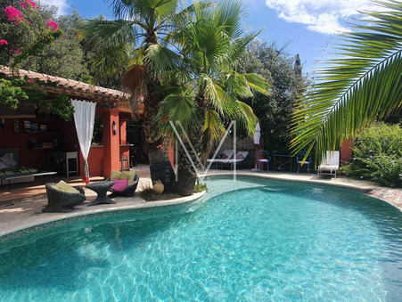 Vente maison Le Plan-de-la-Tour  850 000  €