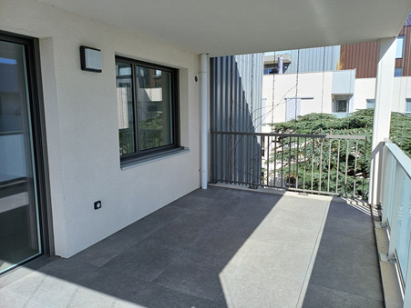 location appartement Villeurbanne 1 470  € 77 m²