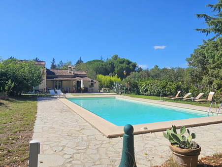 Vente maison Bagnols-en-ForÃªt  580 000  €