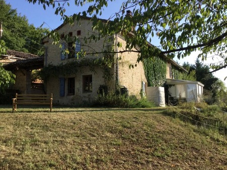 location maison Fauch 989 €
