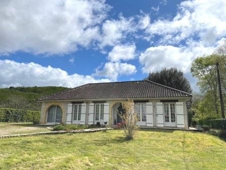 Vendre maison CENAC ET ST JULIEN  257 000  €