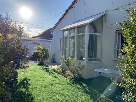 Acheter maison MEZE  444 000  €