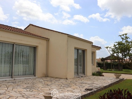 Vendre maison Saint-Vincent-sur-Jard  409 900  €