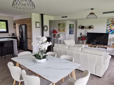 vente maison amou 395000 €