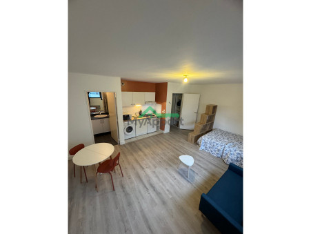 Loue appartement BORDEAUX  800  €
