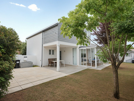 Achat maison Semussac  368 500  €