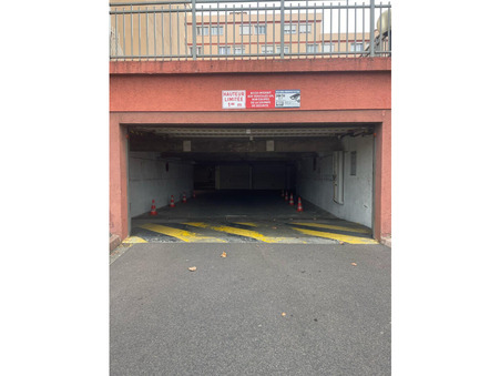 location parking perpignan 95  € 15 m²