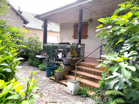 A vendre maison MARCILLAC VALLON  185 000  €