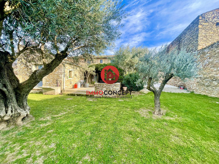 Vente maison Saint Victor la Coste  738 000  €