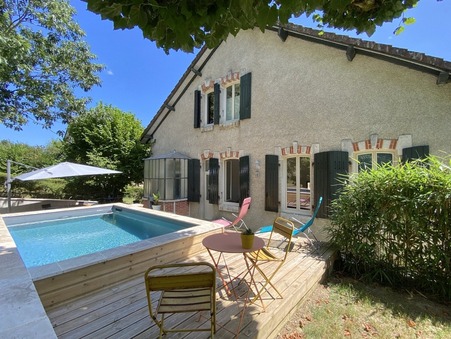 Vends maison NONTRON  370 000  €