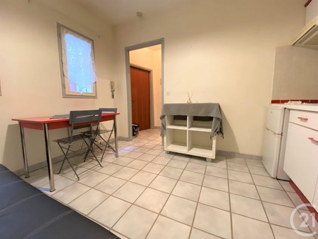 location appartement arles 370 €