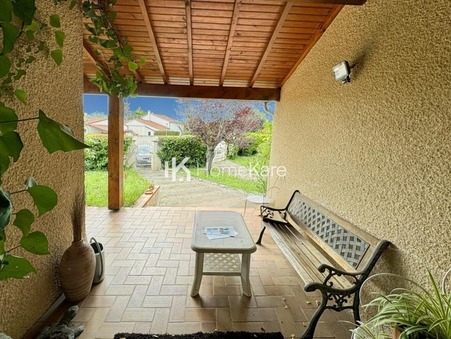 A vendre maison La Salvetat-Saint-Gilles  370 000  €