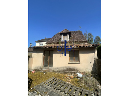 Vente maison Hautefort 40 000  €
