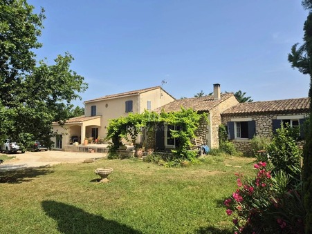 Achète maison Eyragues  855 000  €