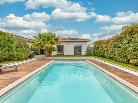 Vente maison Gratentour  599 000  €