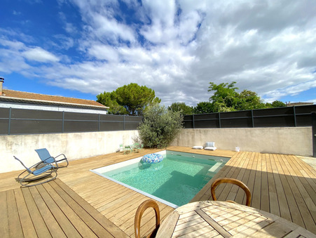A vendre maison AllÃ¨gre-les-Fumades  395 000  €